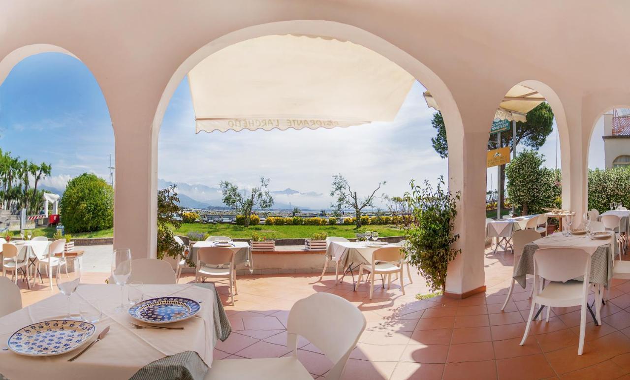 Bocca di Magra Hotel Sette Archi מראה חיצוני תמונה