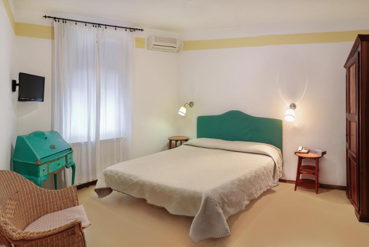 Bocca di Magra Hotel Sette Archi מראה חיצוני תמונה