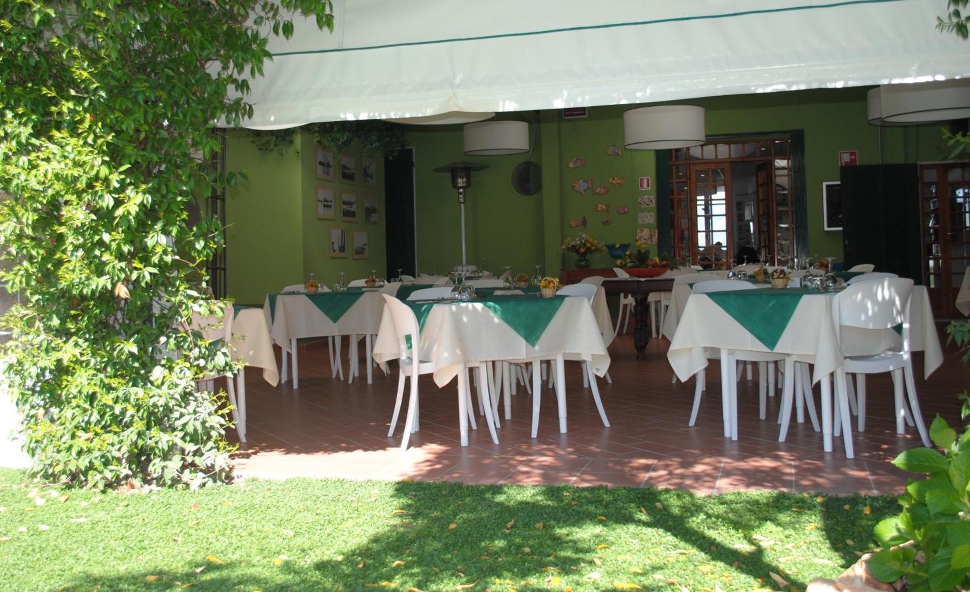 Bocca di Magra Hotel Sette Archi מראה חיצוני תמונה