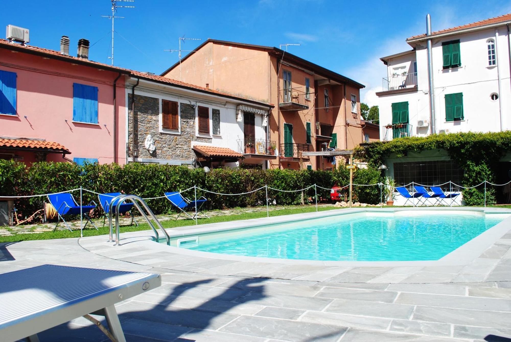 Bocca di Magra Hotel Sette Archi מראה חיצוני תמונה