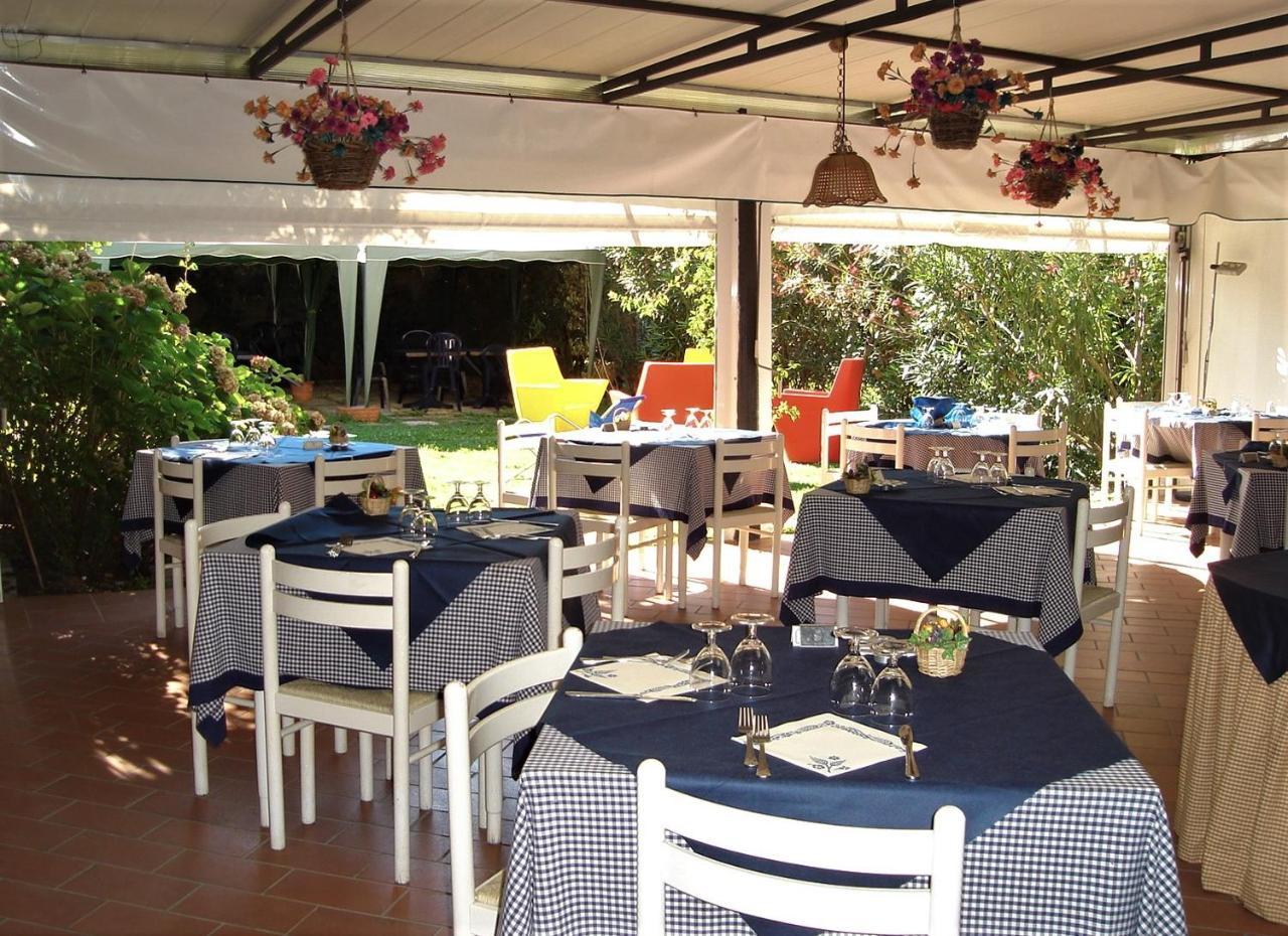 Bocca di Magra Hotel Sette Archi מראה חיצוני תמונה
